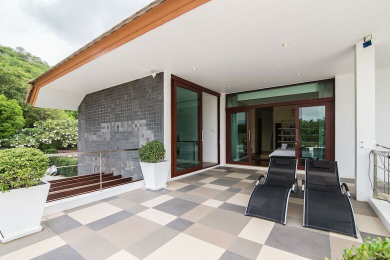 Villa Phu Montra Mansion In Hua Hin B4
