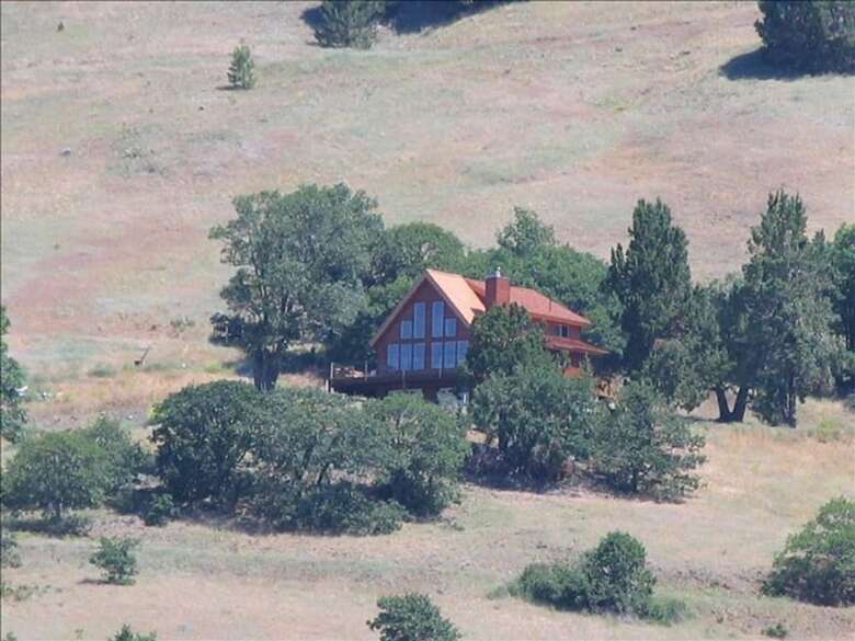 Sunset Chalet - 2600 Sq.ft. Multi-seasonal Retreat