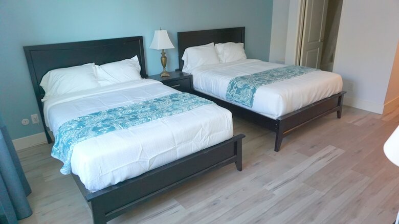 Hotel Hometel Suites