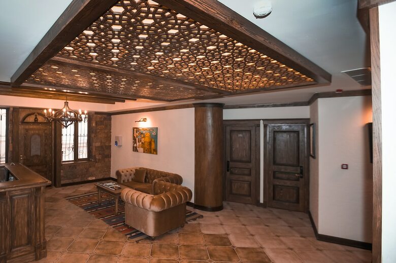 Maajid Hotel