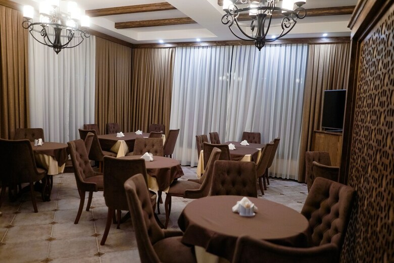 Maajid Hotel