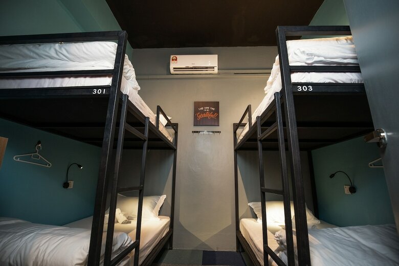 Hostal Vibrant Hostel