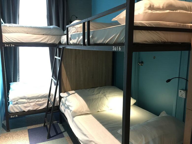 Hostal Vibrant Hostel