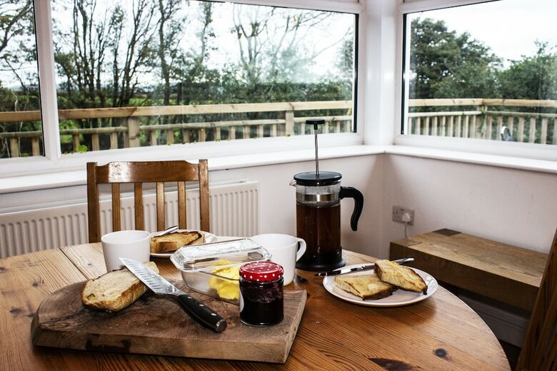 Bed & Breakfast Doughtastic