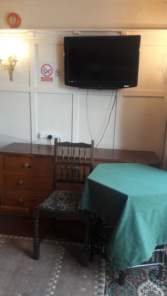 Hotel Tudor House