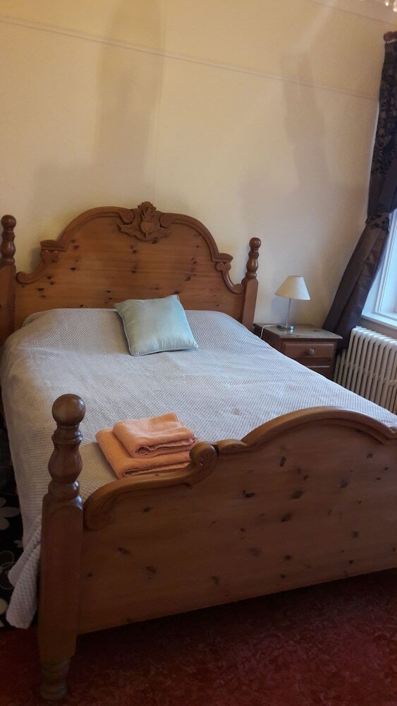 Hotel Tudor House