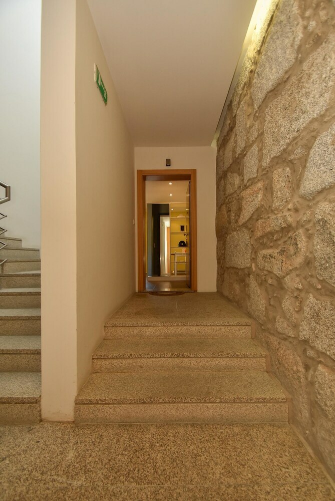 Apartamentos Live Porto & Douro - Ros�rio