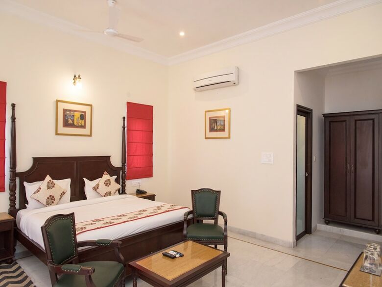 Hotel Oyo 13793 Villa Sagat Raaso