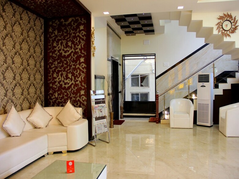 Oyo 5702 Hotel Rajmahal Orchid