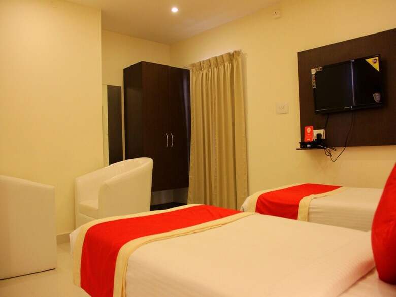Oyo 5702 Hotel Rajmahal Orchid