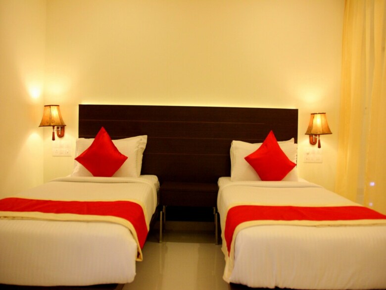 Oyo 5702 Hotel Rajmahal Orchid