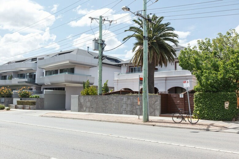 The Jetty Beach Apartment By Ready Set Host