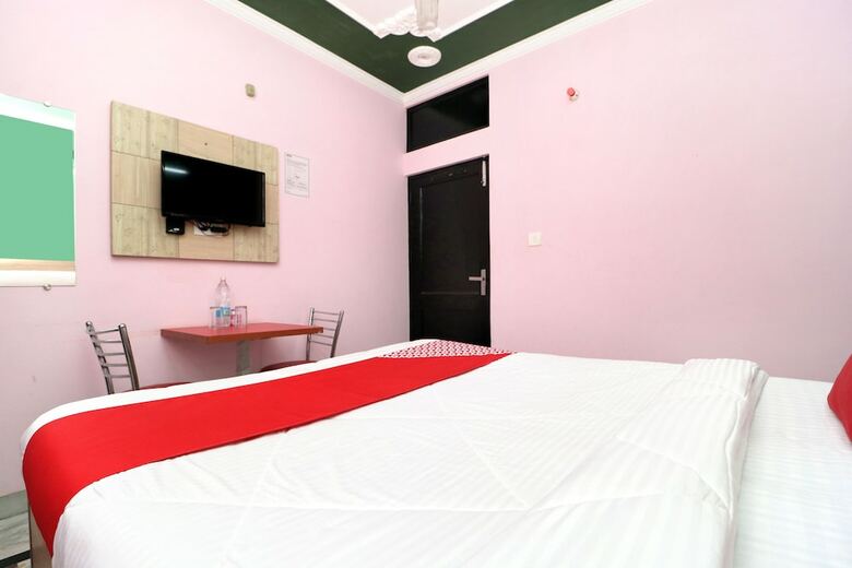 Oyo 16715 Hotel City Luxury 45