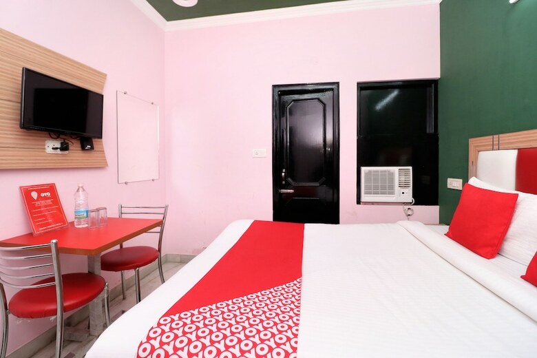 Oyo 16715 Hotel City Luxury 45