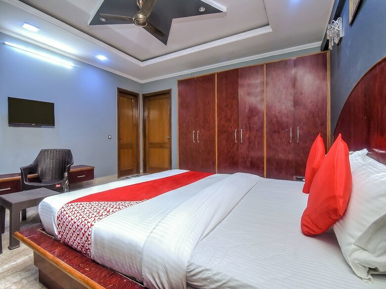 Hotel Oyo 18254 Glorious Stayz