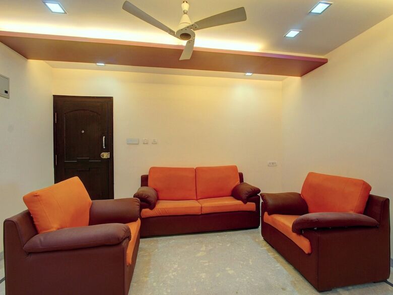 Hotel Oyo 17116 Lng Hospitality