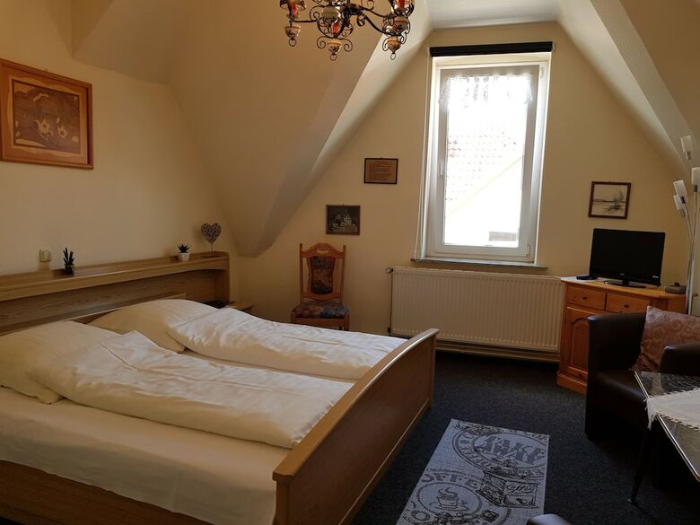 City Hotel Garni