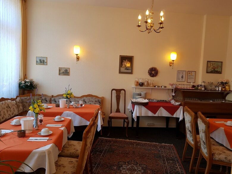City Hotel Garni