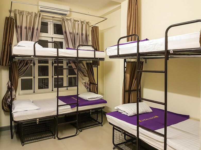 Hostal Backpack Abode Hostel