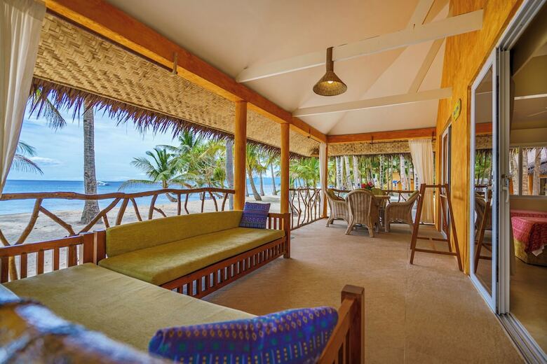 Hotel Coco Grove Beach Resort