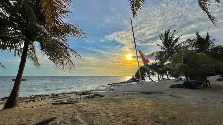 Hotel Coco Grove Beach Resort