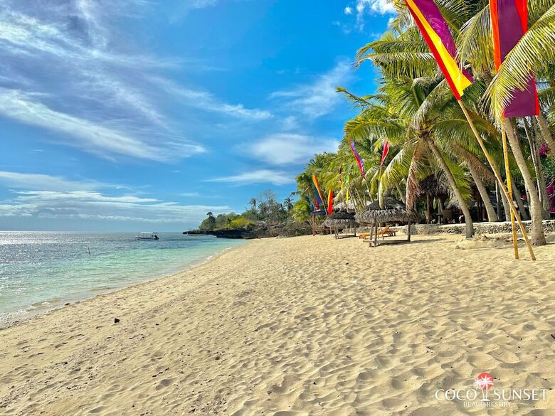 Hotel Coco Grove Beach Resort