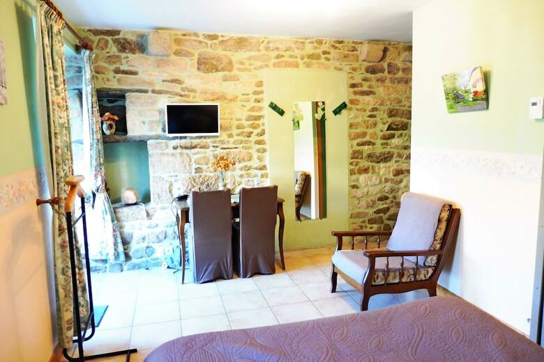 Bed & Breakfast Chambres Du Domaine De La Hauti�re