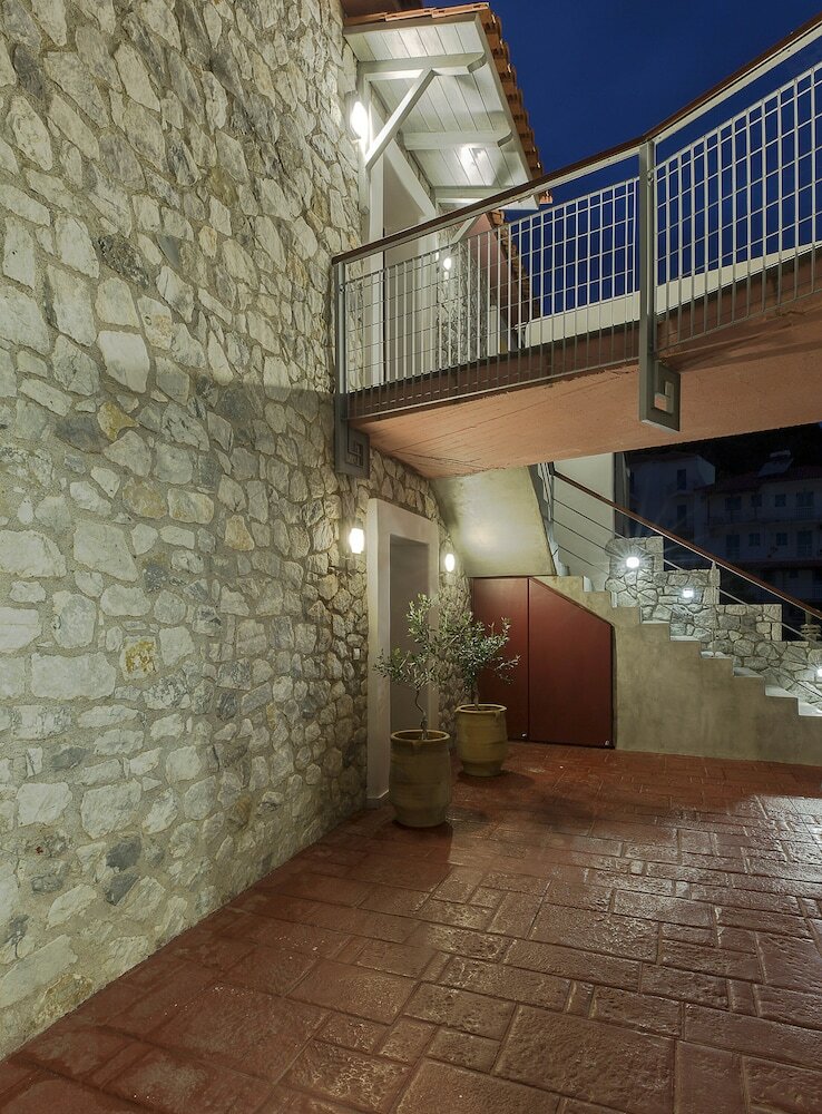 Apartamentos Tyros Boutique Houses