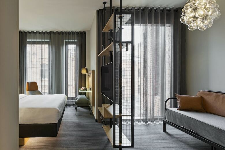 Hotel Moxy Warsaw Praga
