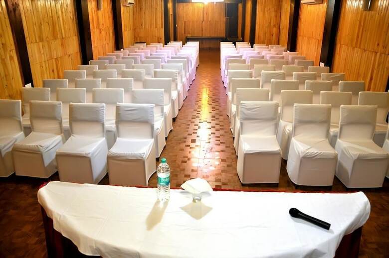 Hotel Mount Castle Resort