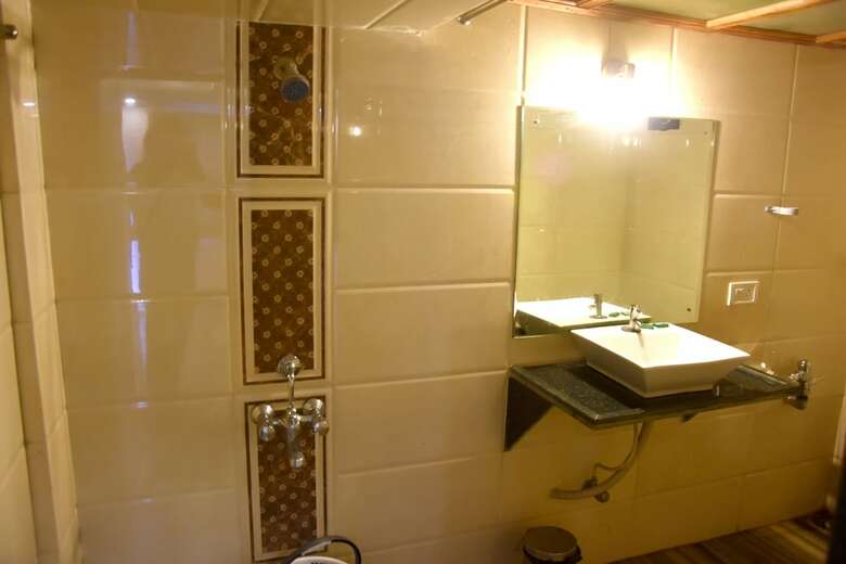 Hotel Mount Castle Resort