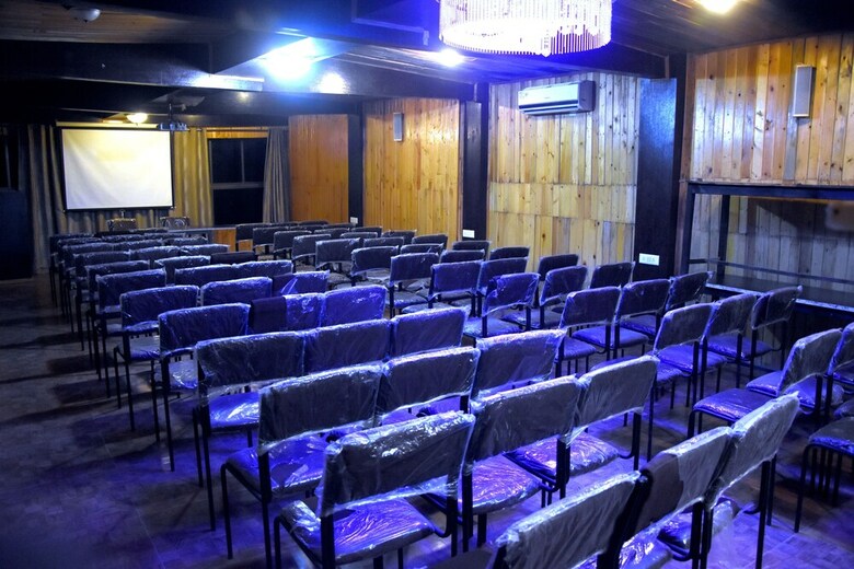 Hotel Mount Castle Resort