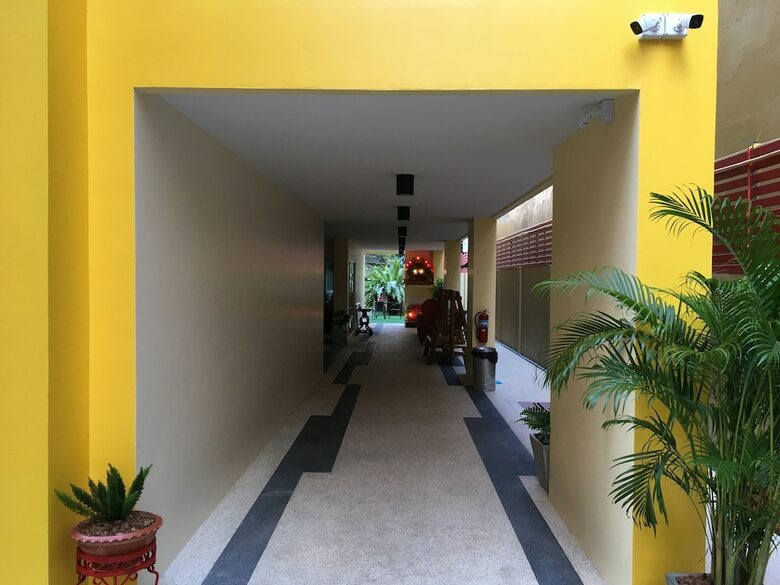 Hotel Baan Wanchart Bangkok Residences