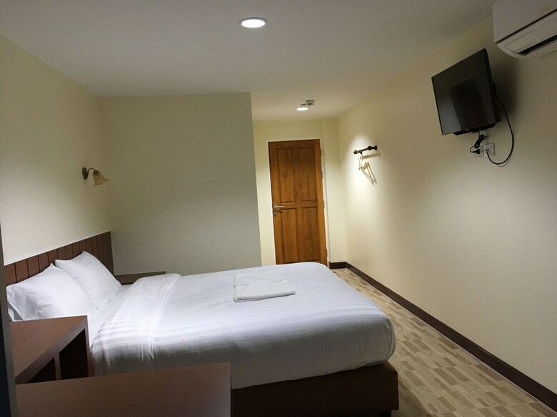 Hotel Baan Wanchart Bangkok Residences