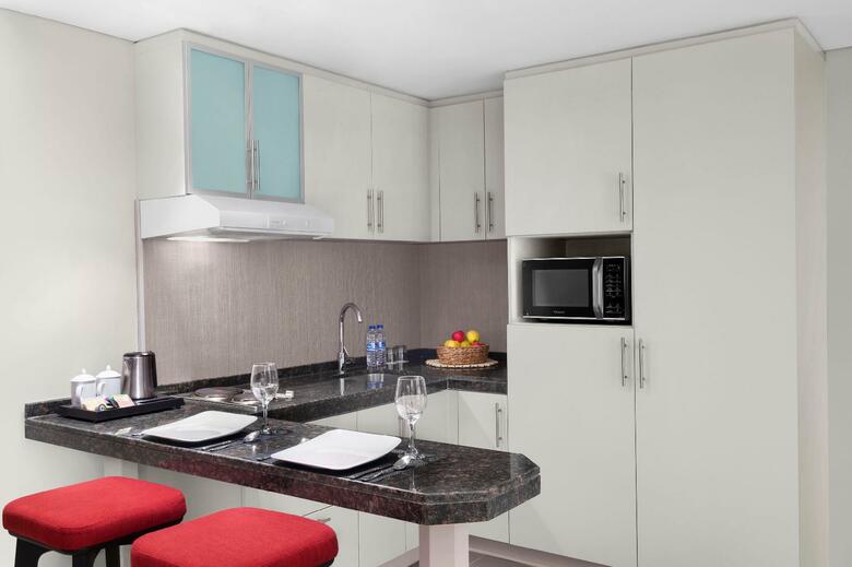 Leva Hotel And Suites, Mazaya Centre