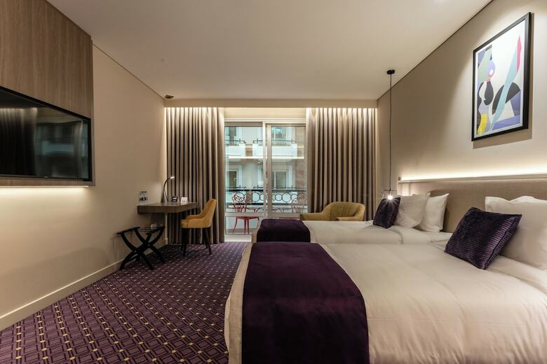 Leva Hotel And Suites, Mazaya Centre