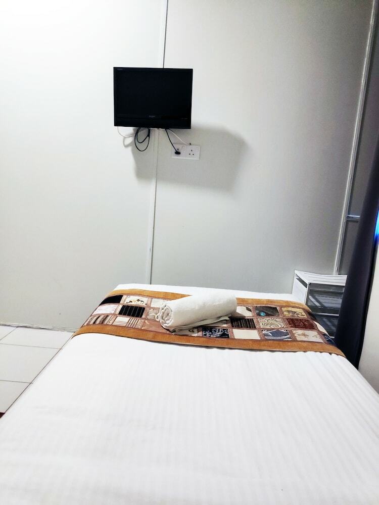 Milvus Hotel
