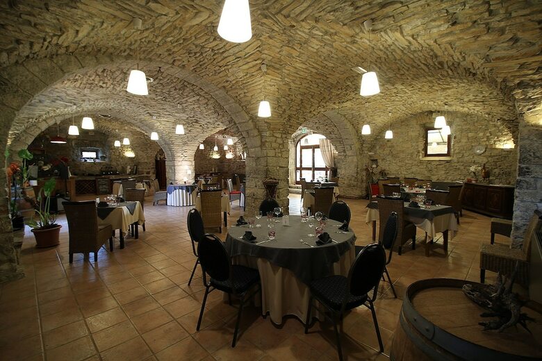 Hotel La Bastide Du Vebron