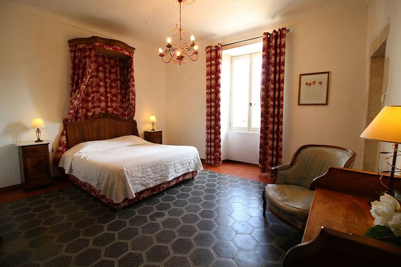 Hotel La Bastide Du Vebron