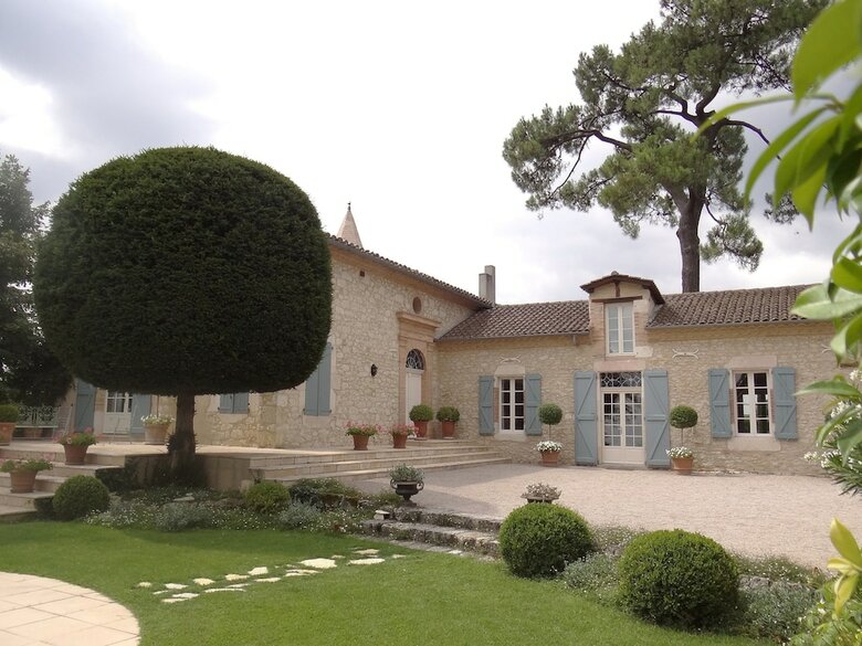 Bed & Breakfast Ch�teau Larroze - Chambres De Charme
