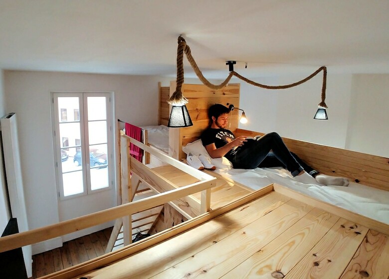 Hostal Hostel Les Cord�es Li�es