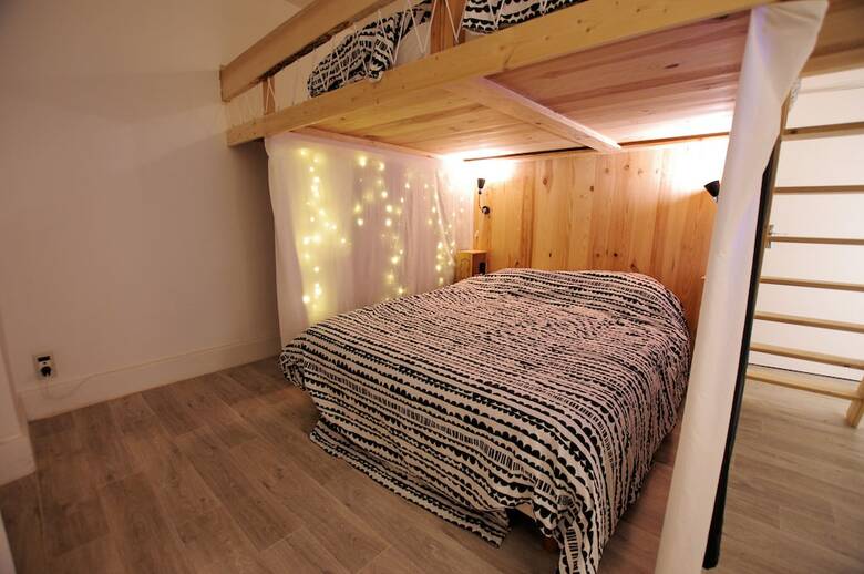 Hostal Hostel Les Cord�es Li�es