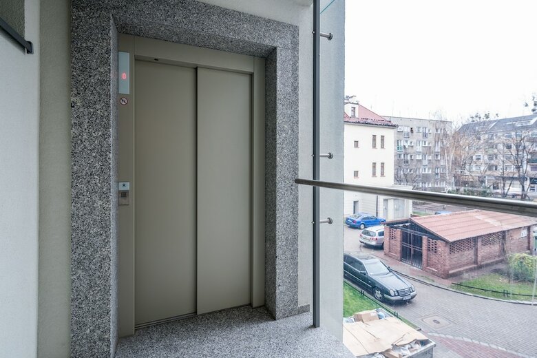 Q17 Apartments