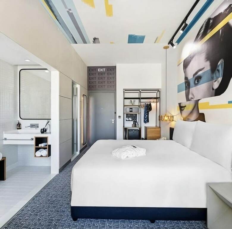Studio One Hotel