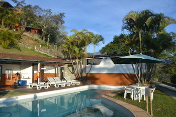 Hostal Pousada Le Siramat