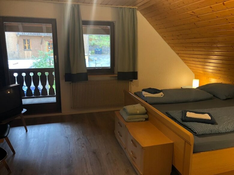 Hostal Sporthostel R�ssle