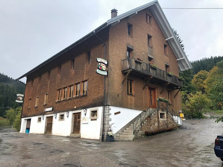 Hostal Sporthostel R�ssle