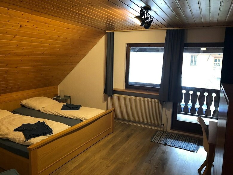 Hostal Sporthostel R�ssle