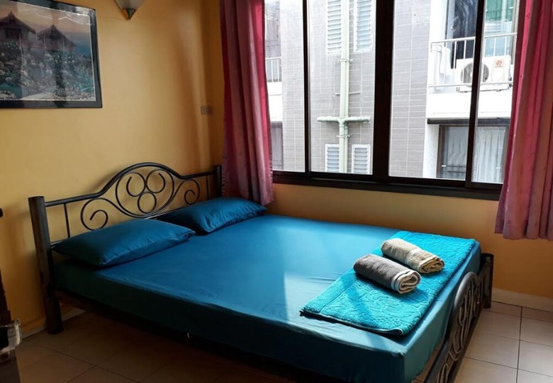 Hostal Oyo 938 Place Inn