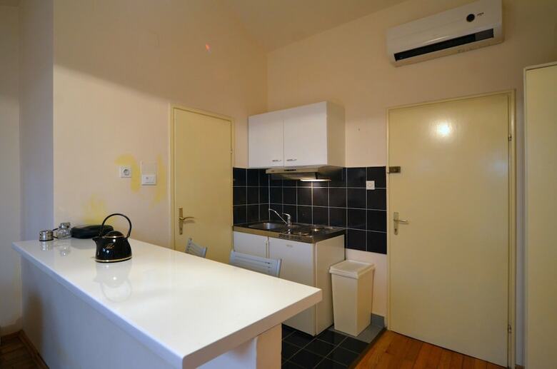 Old Town ?valba Apartments